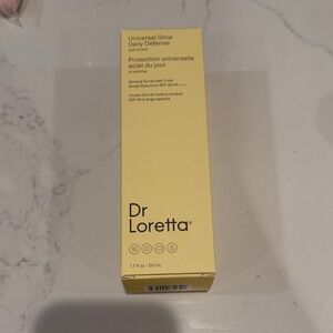 New DR. LORETTA
Dr. Loretta Universal Glow Daily Defense 1.7 oz